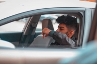 Машина дорогая, а глаза несчастные... (миниатюра)